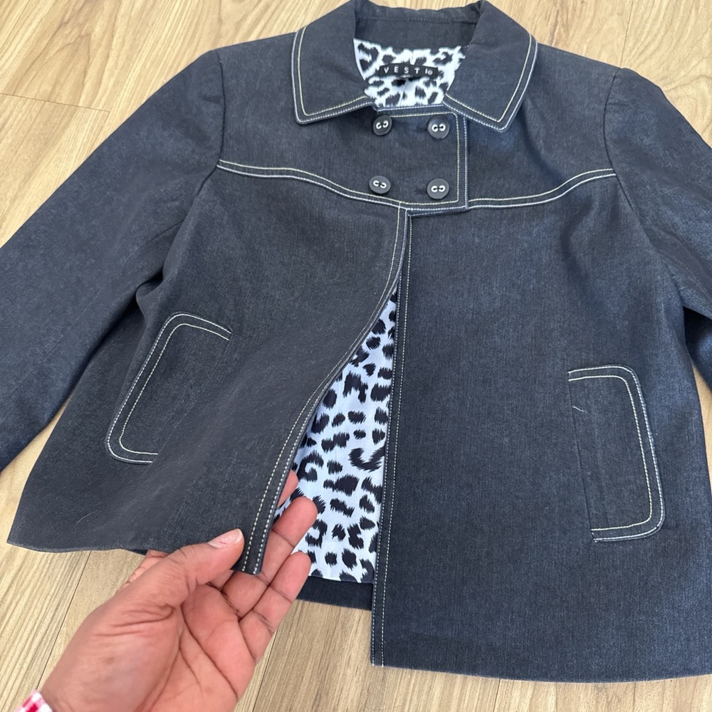 Women's Dark Gray Blazer with Patterned Lining